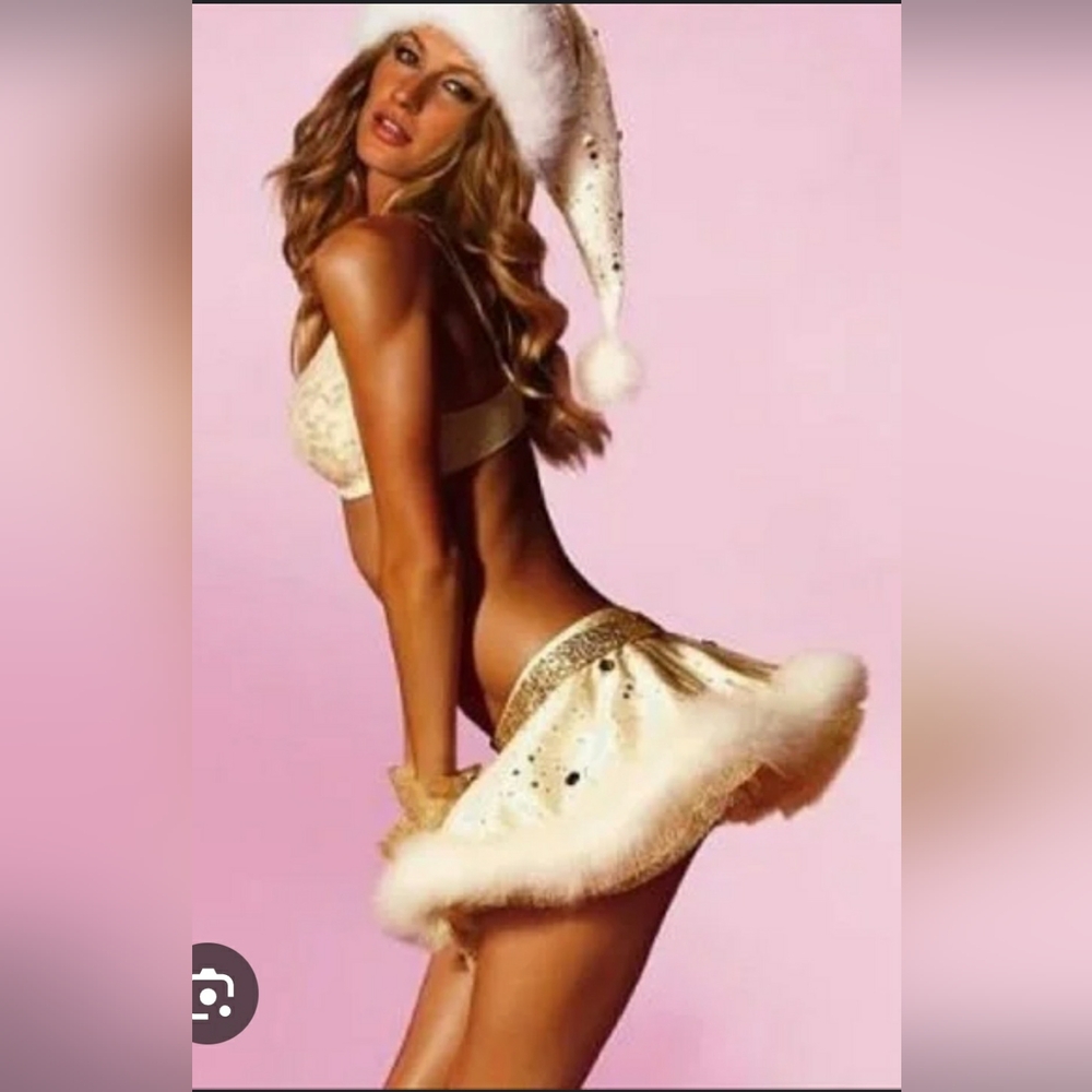 Victoria's Secret 2006 Gisele Santa Skirt Little Sexy Things